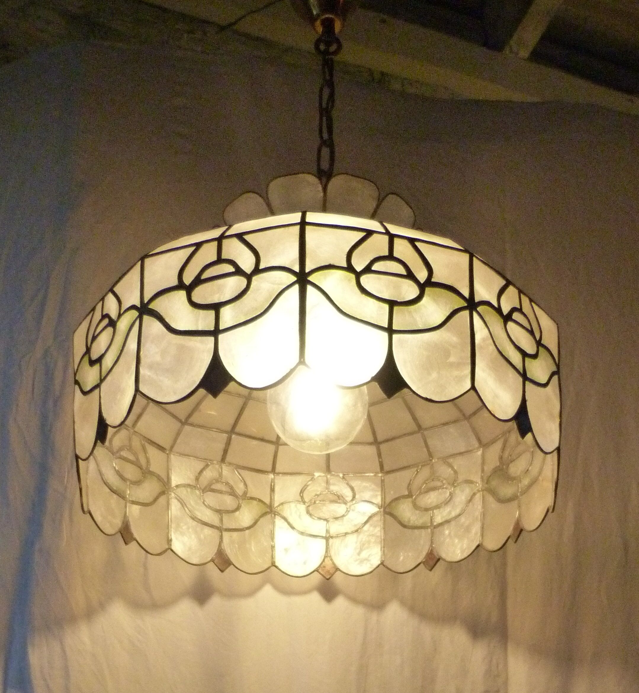 Nacre chandelier