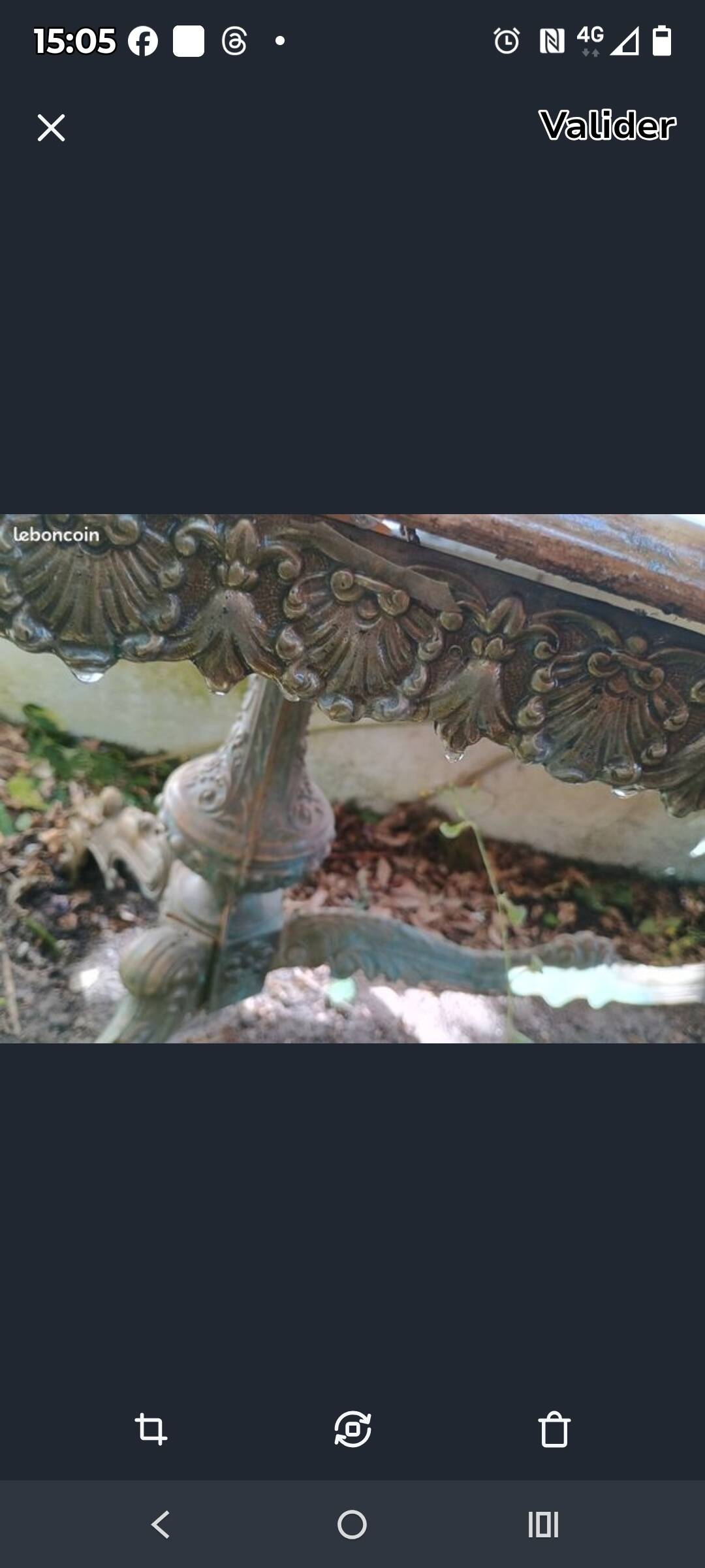 Coffee table in marble and brass