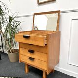 Vintage dressing table