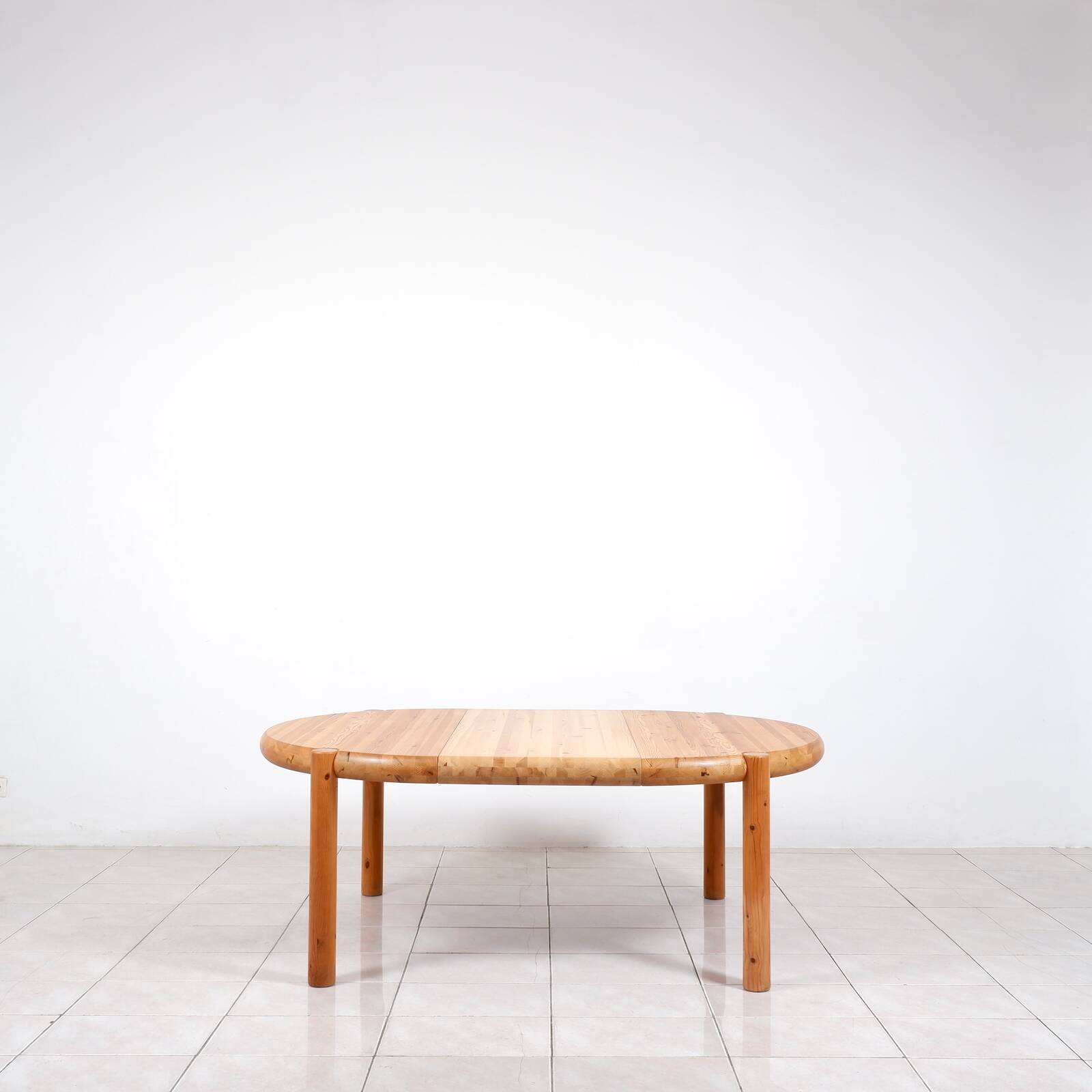Large pinewood extendable dining table by Rainer Daumiller for Hirtshals Sa