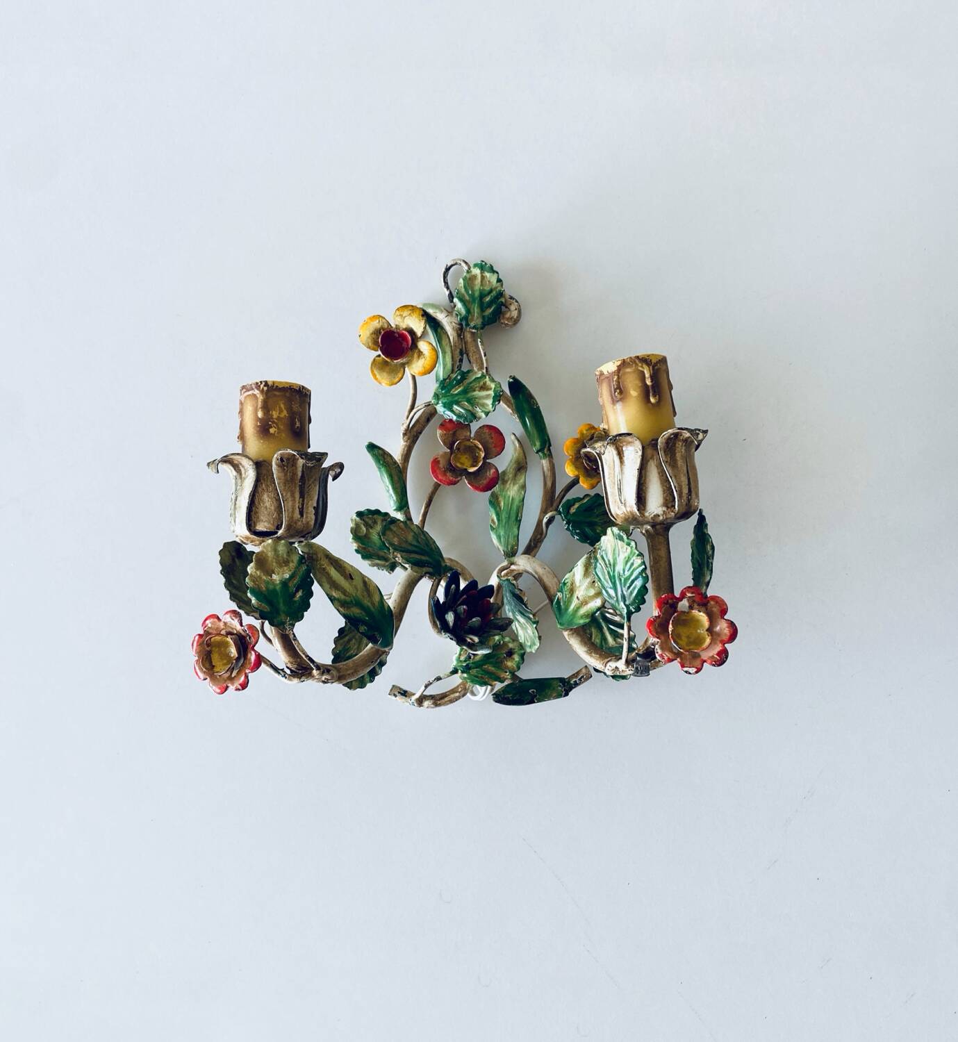 Pair of Italian wall lights