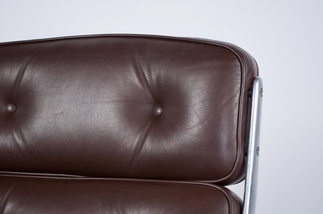 Fauteuil Lobby Chair ES 104 Eames années 70