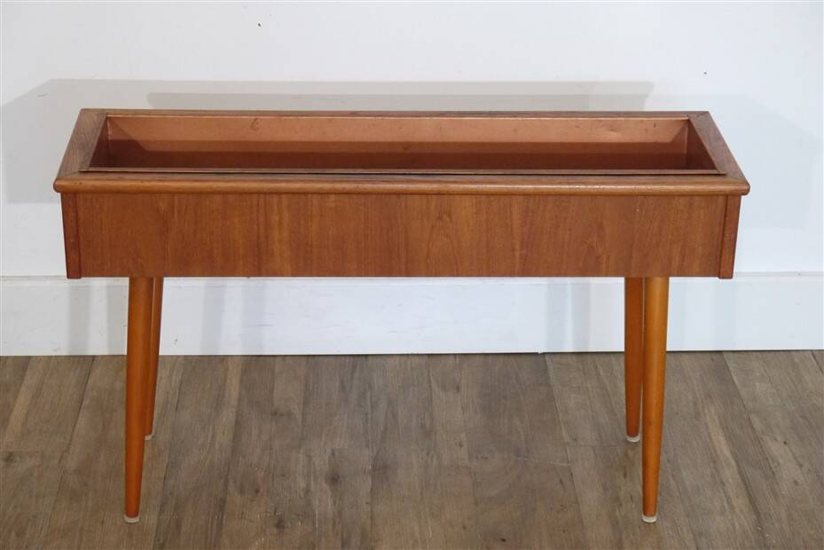 Scandinavian planter in teak and copper 1960
