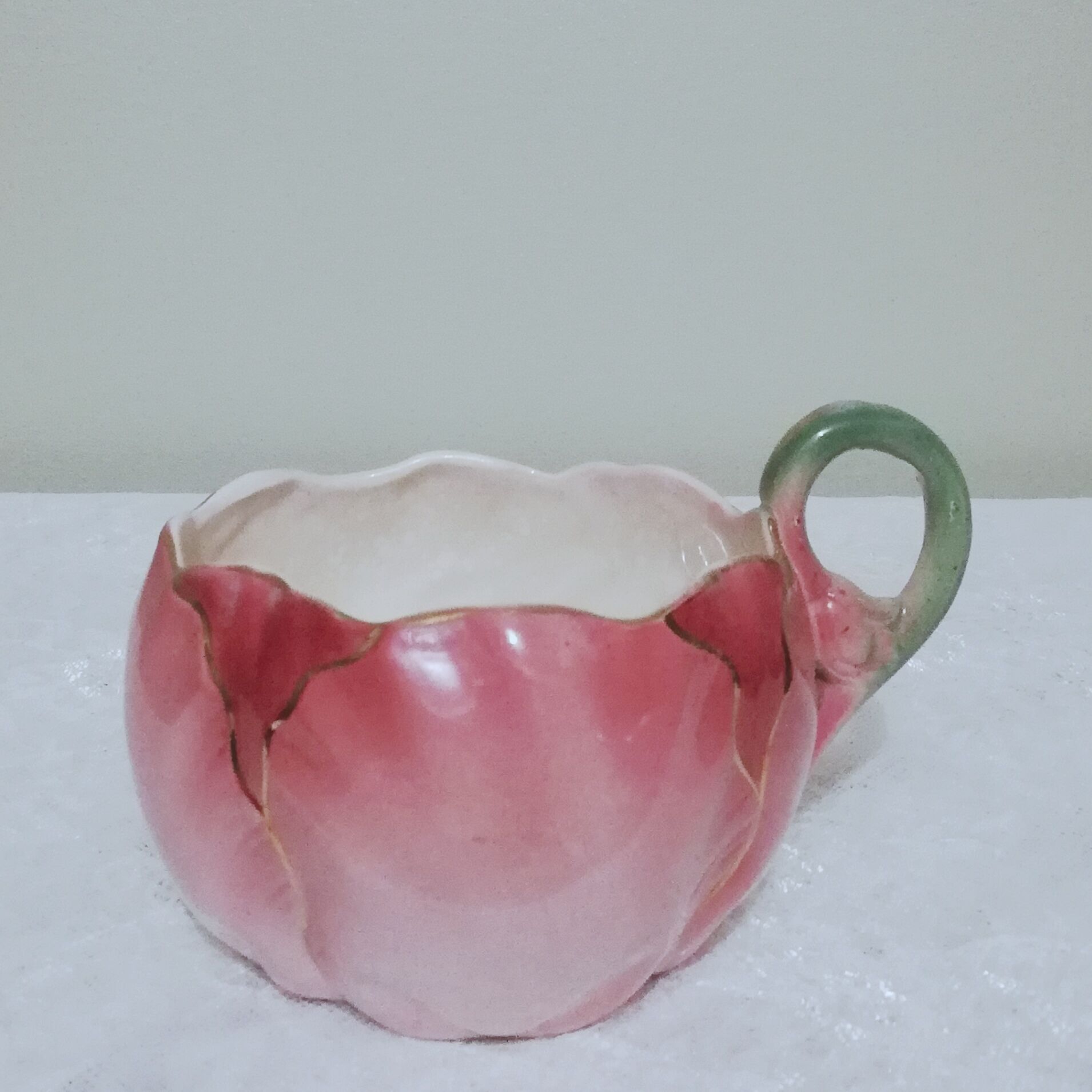 Slip cup signed Lunéville