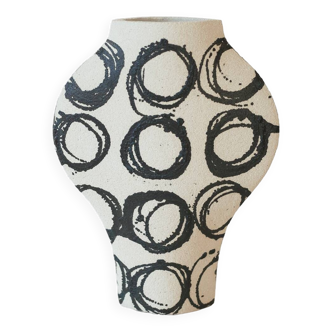 Ceramic Vase 'Dripping Rounds'