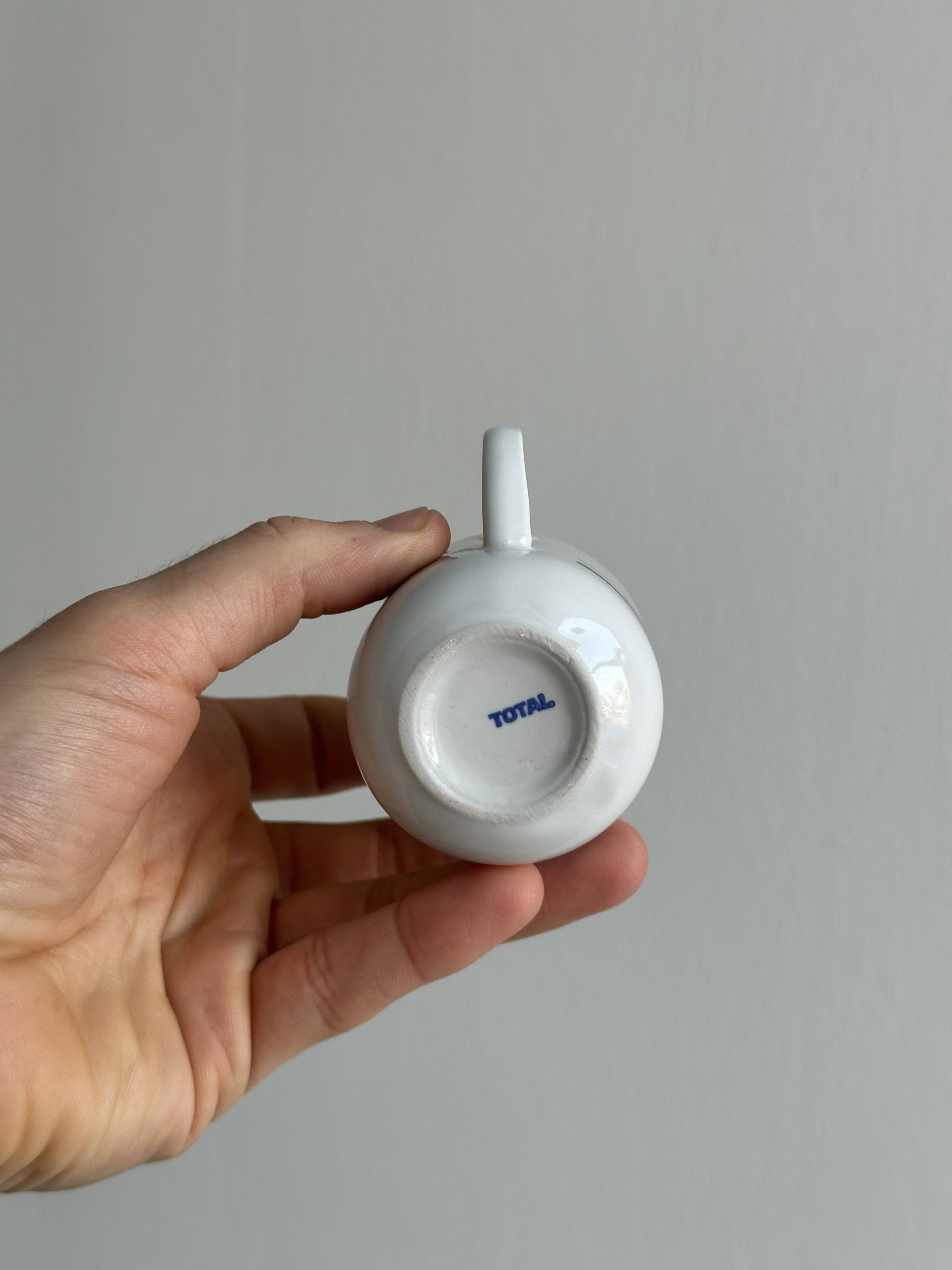 6 porcelain espresso cups