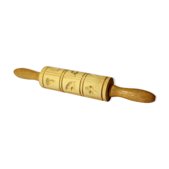 Wooden rolling pin, wooden model for baking, vintage from the 1970s