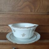 Porcelain sauce boat
