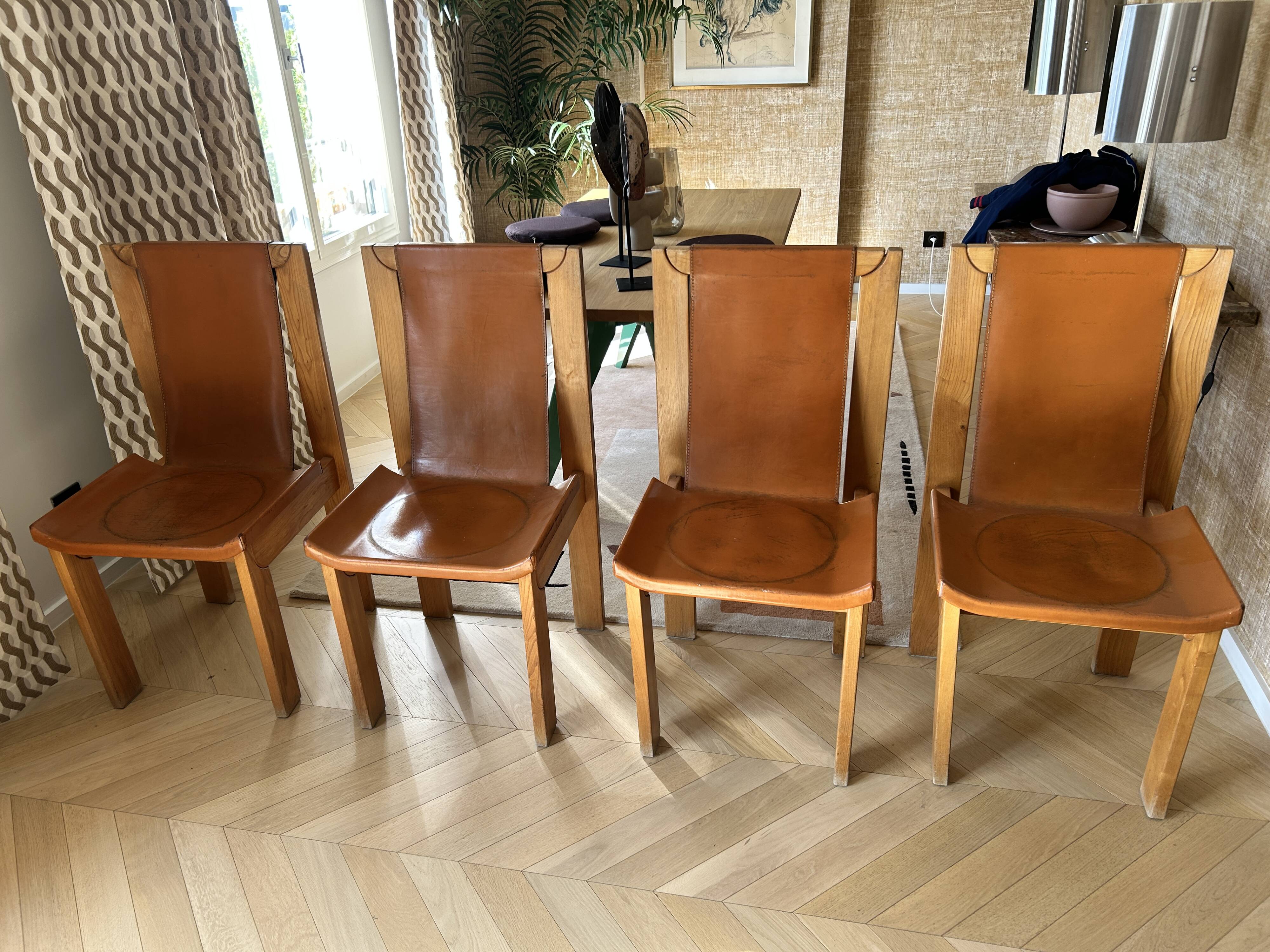 Solid elm and leather chairs - Luigi Gorgoni - Roche Bobois 1980s