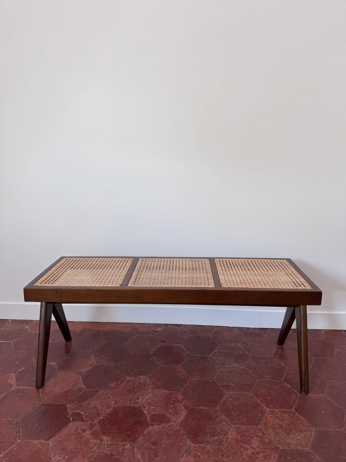 B.T.H. Flats 3 wooden bench – dark brown
