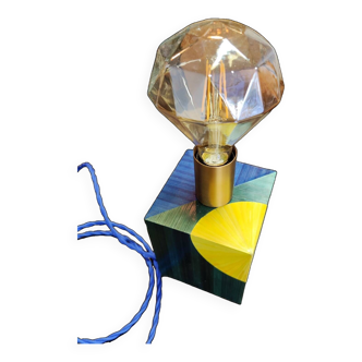 Lampe en marqueterie de paille