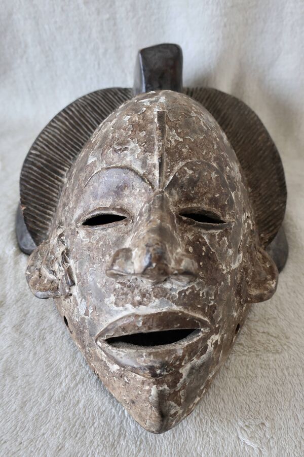 Masque Africain Vintage Bois Sculpté et Patiné, Gabon, TBE