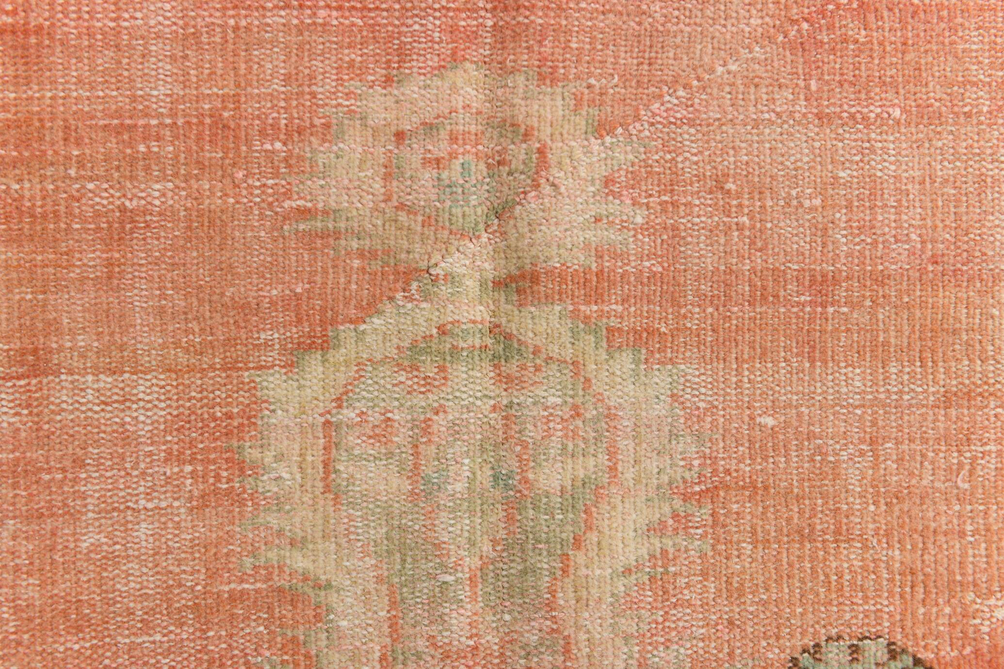 6x8 Vintage Pale Red Classic Rug, 179x254Cm