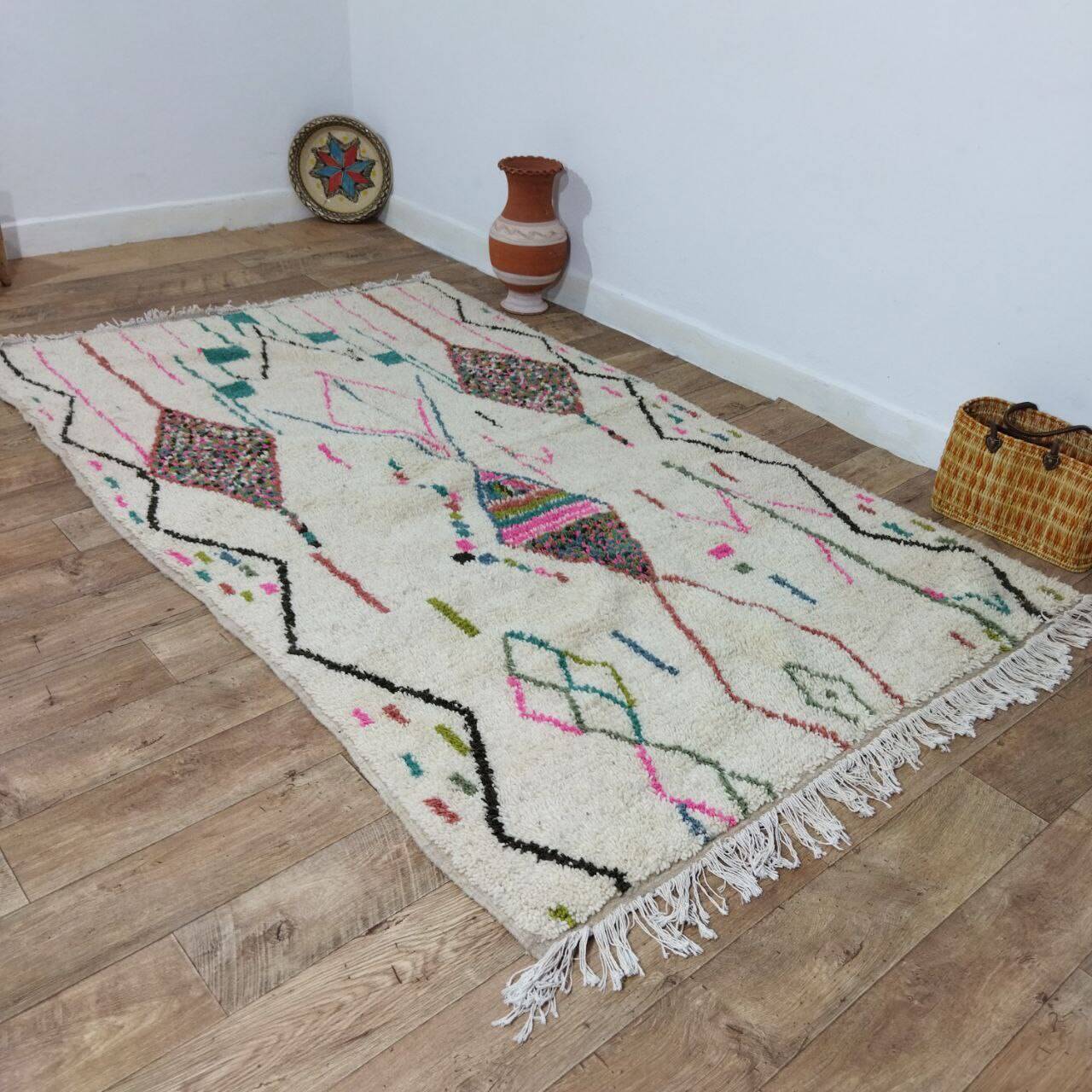 Handmade Moroccan Berber rug 250 x 150 cm