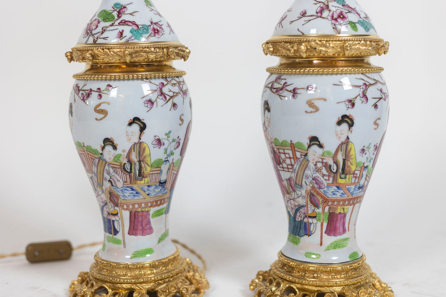 Maison Samson Pair of Canton porcelain lamps, circa 1880