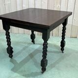 English oak table from the 1930s with 2 extensions