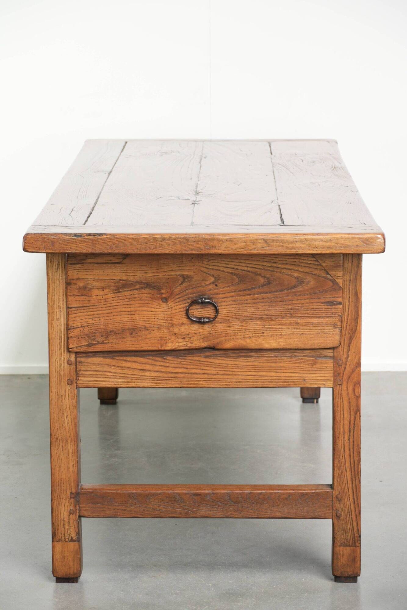 Antique French farmhouse dining table for 4/ 6 people from the 18th century