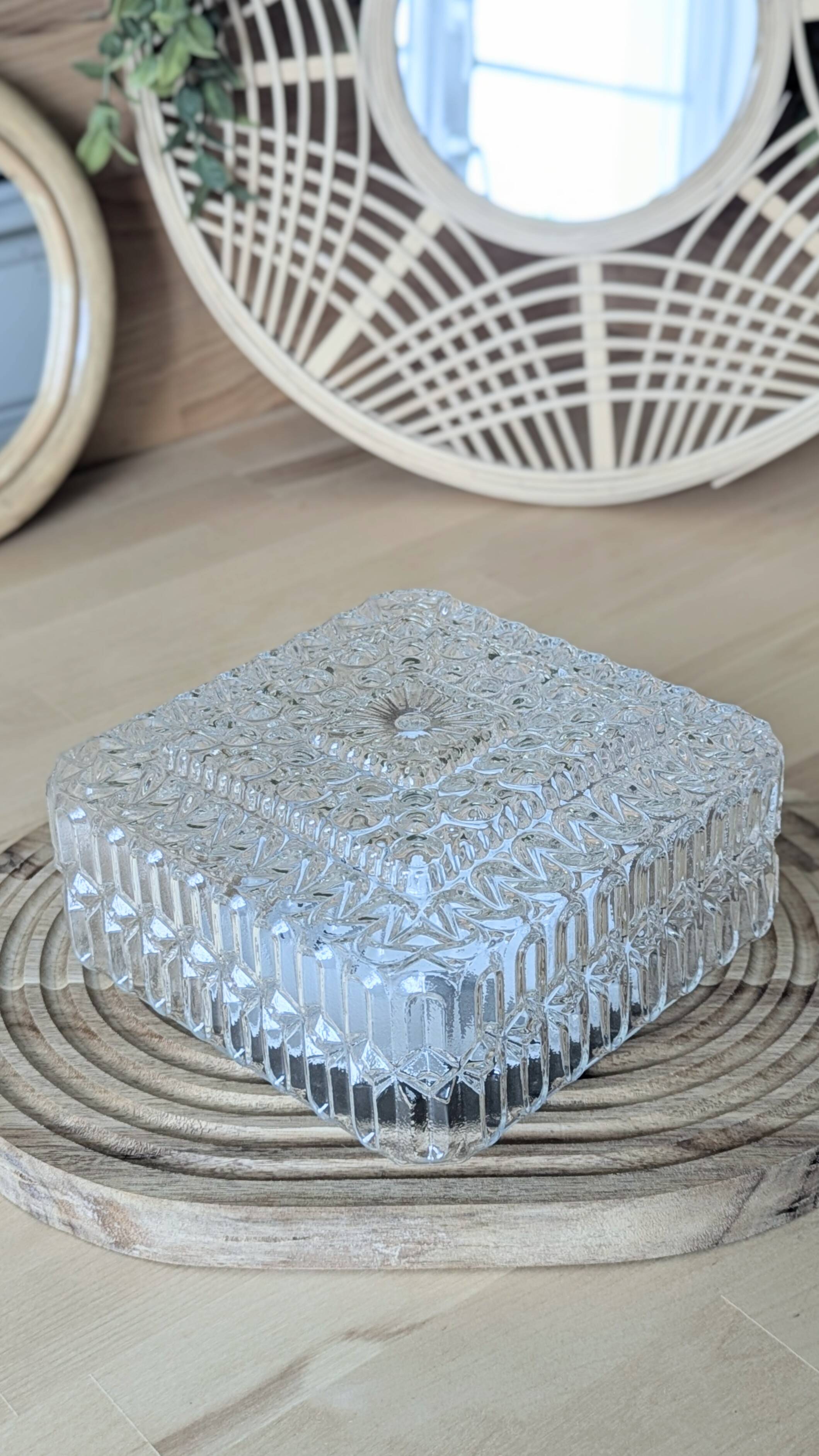 Square ceiling light Massive