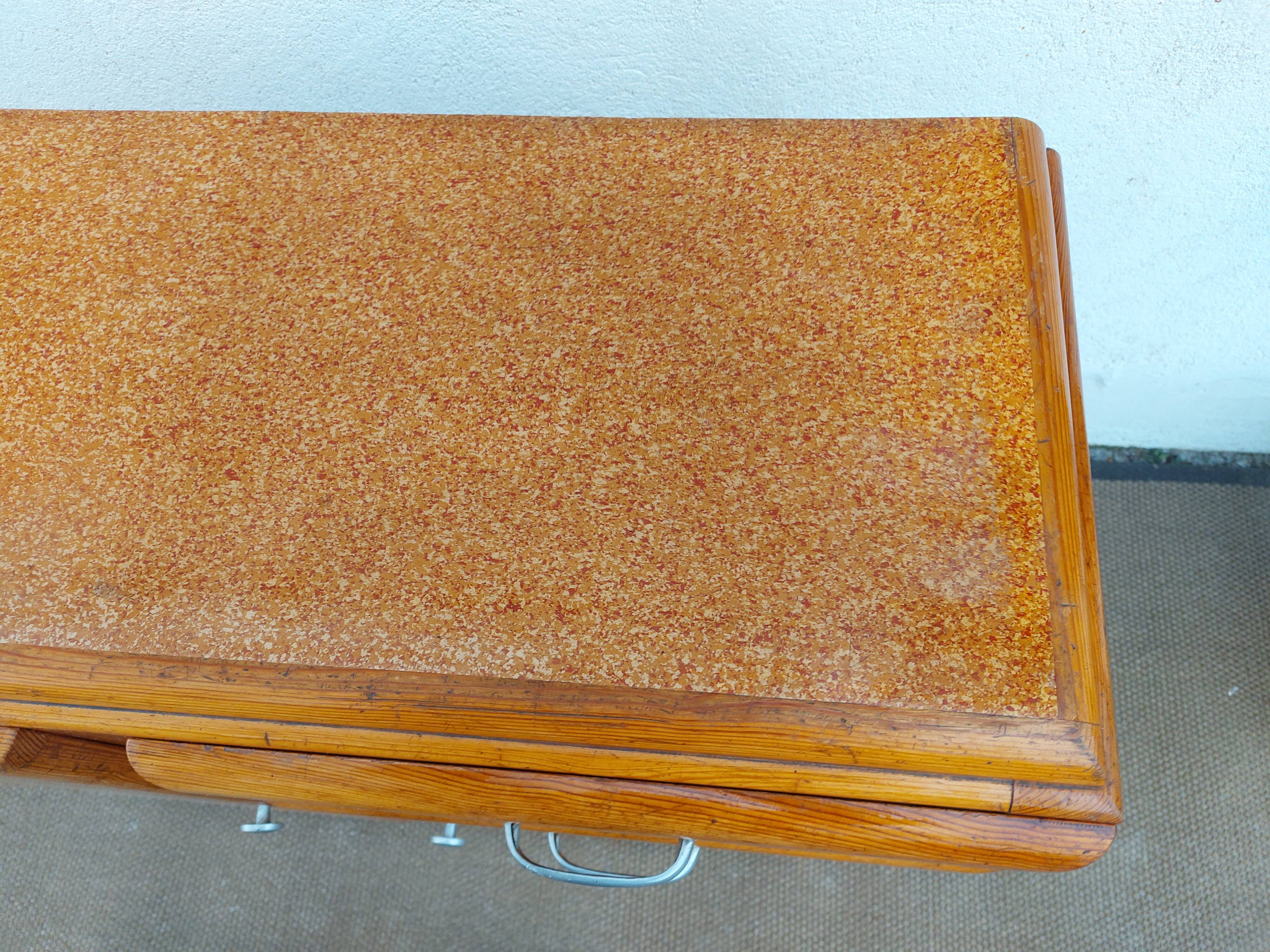 small Mado buffet, asymmetrical doors