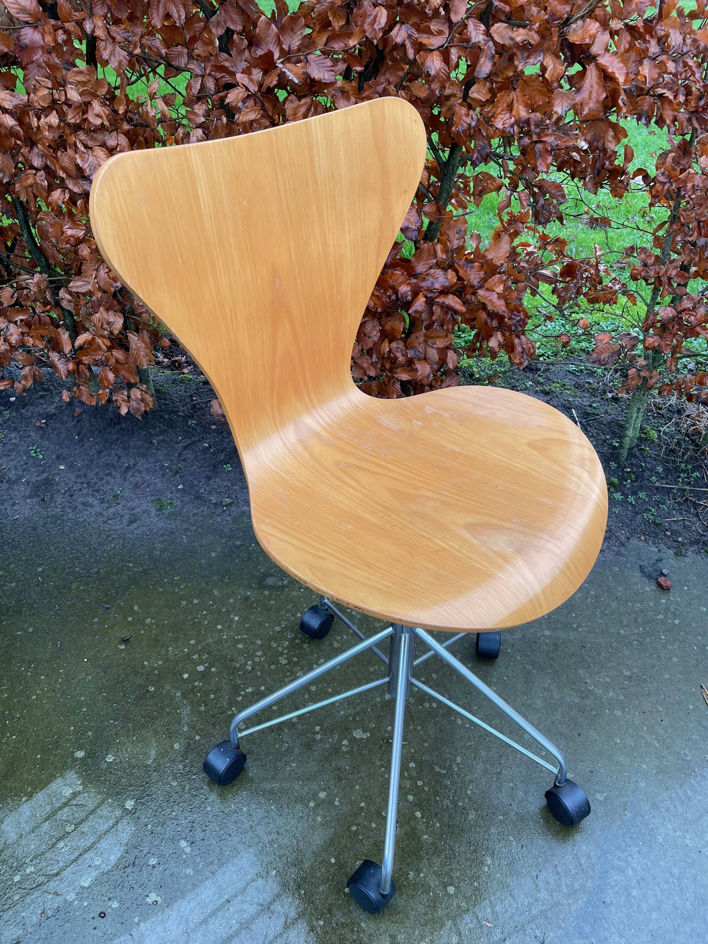 Chaise butterfly d'Arne Jacobsen pour Fritz Hansen