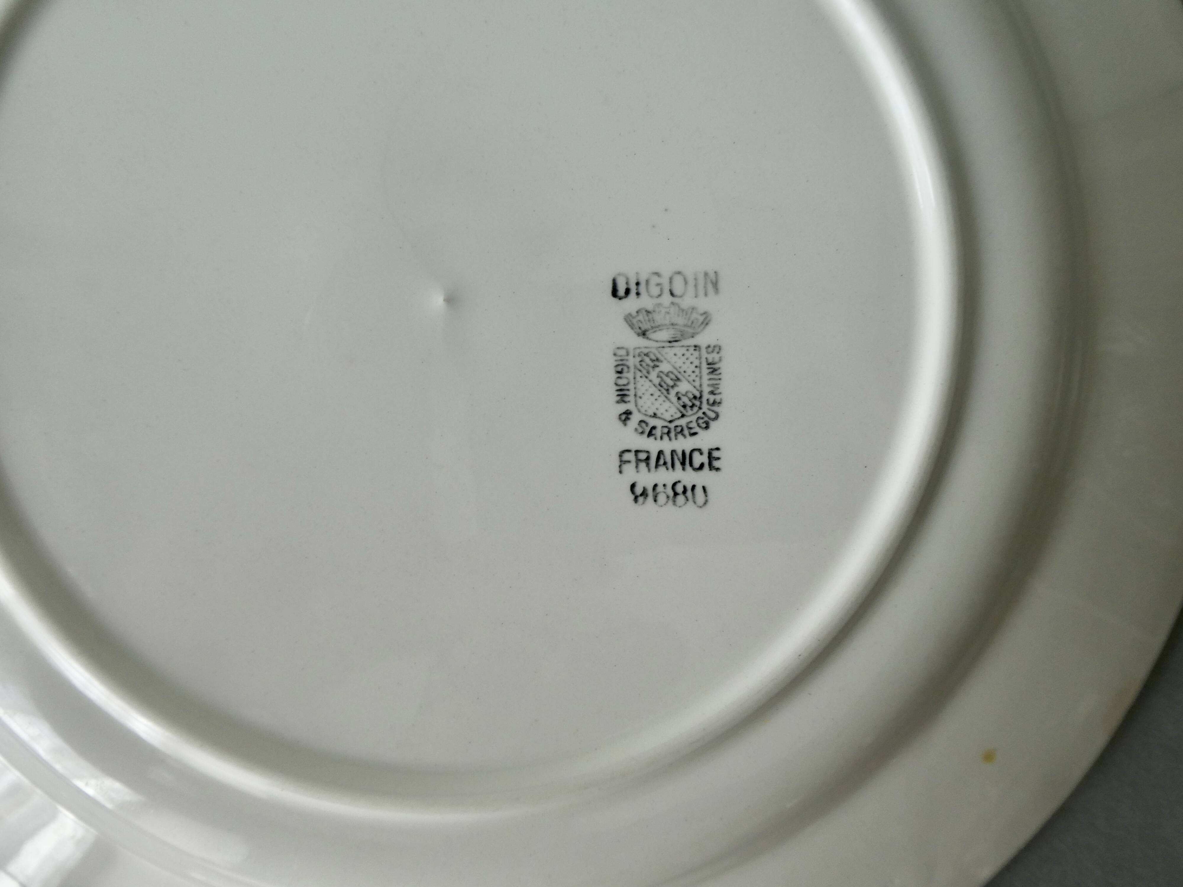 4 Digoin Sarreguemines France dinner plates, 24 cm