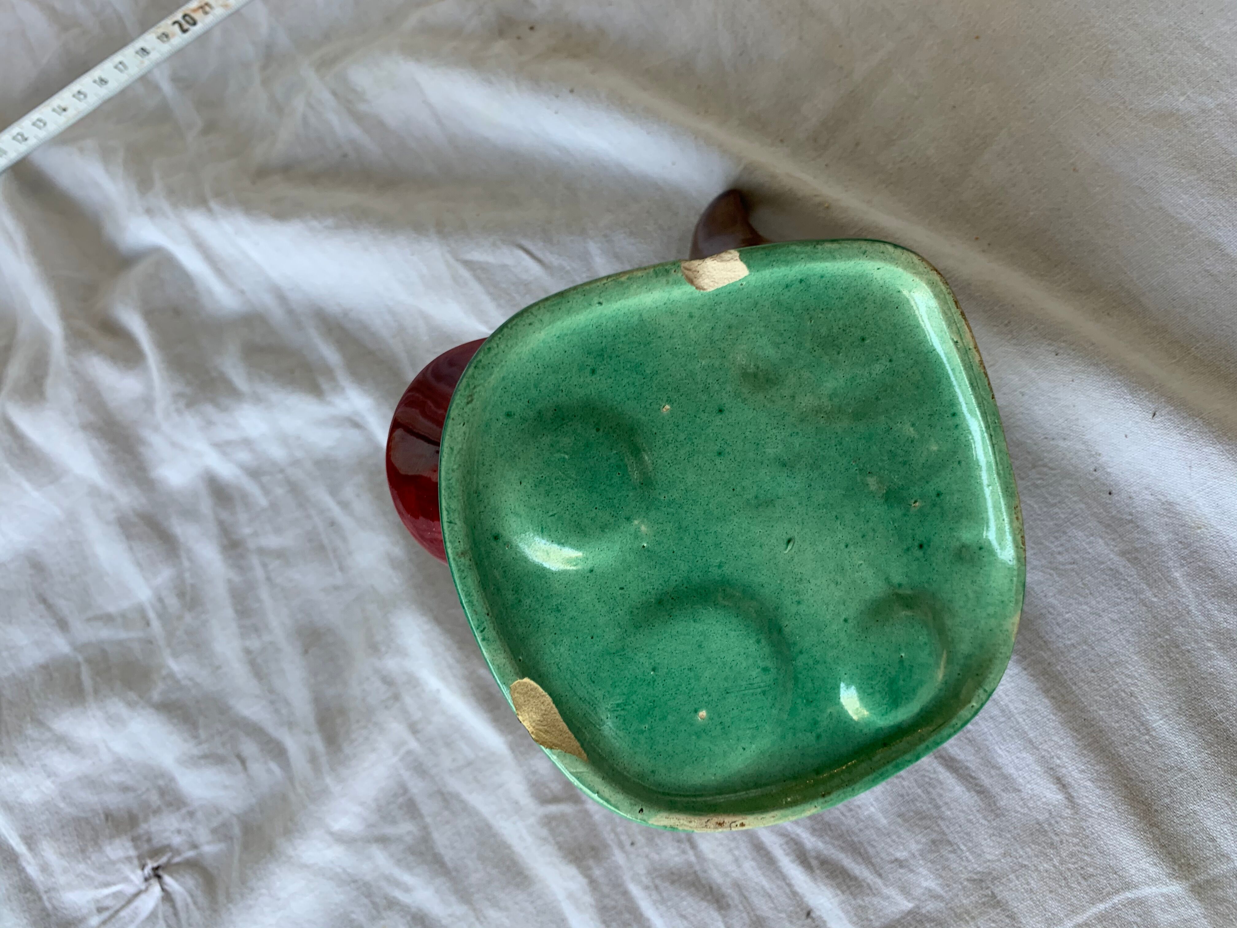 Set salt shaker, pepper, mustard maker