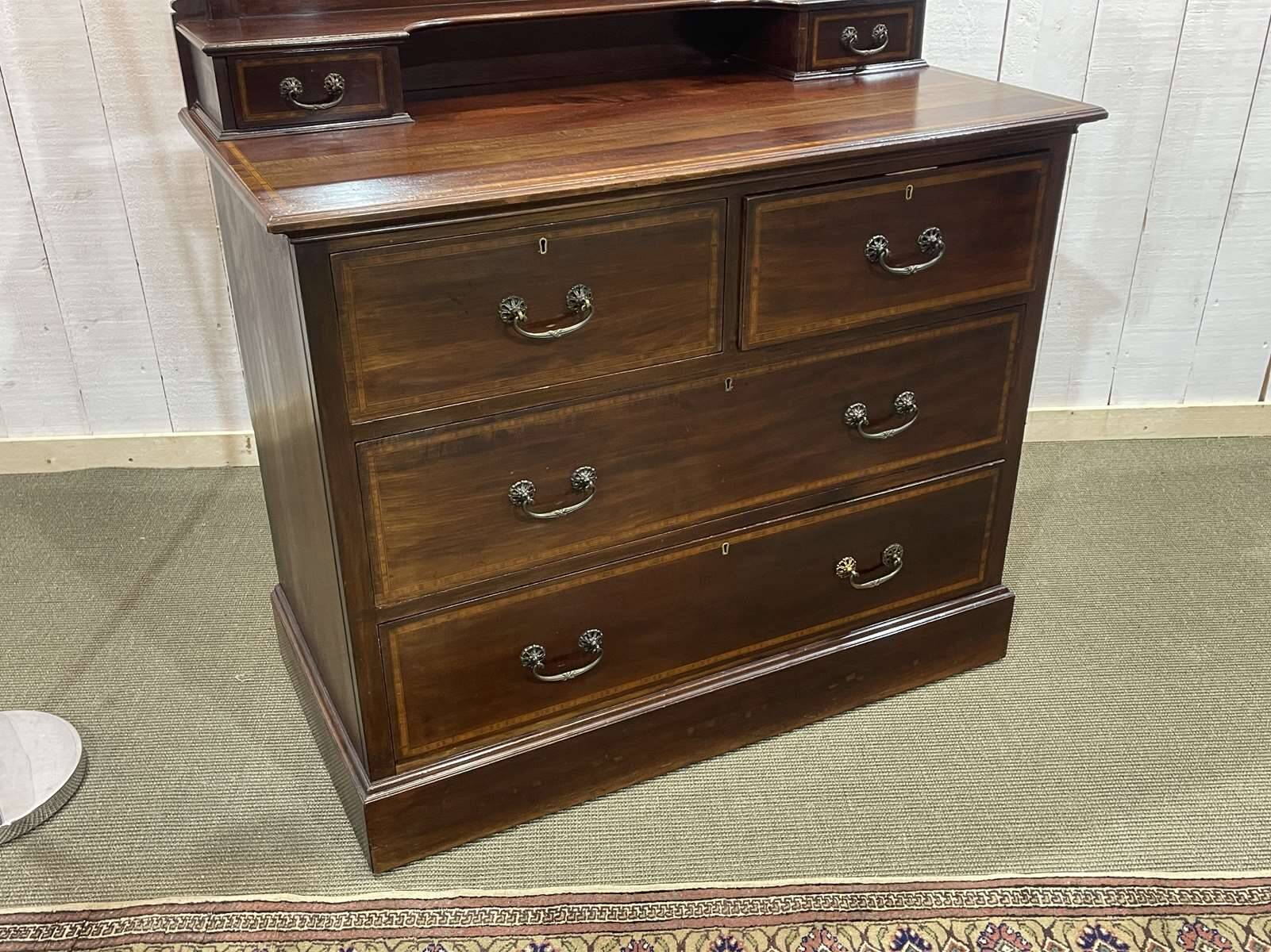 English mahogany dressing table from the early 20th century - L=1m, D=53cm, H=1m50.