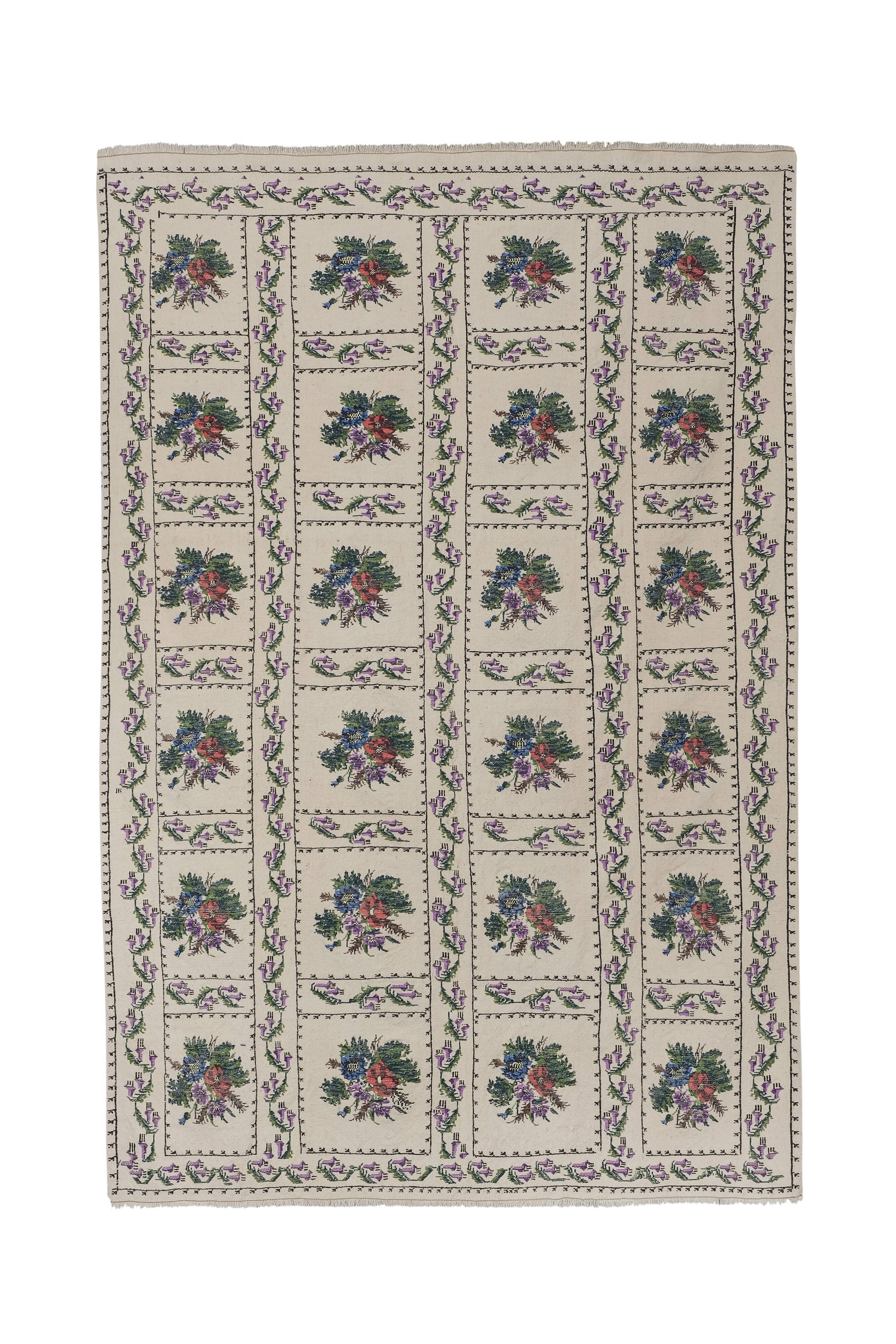 Original Needlepoint Handmade Decorative French Aubusson Carpet 5'6'' x 7'10''