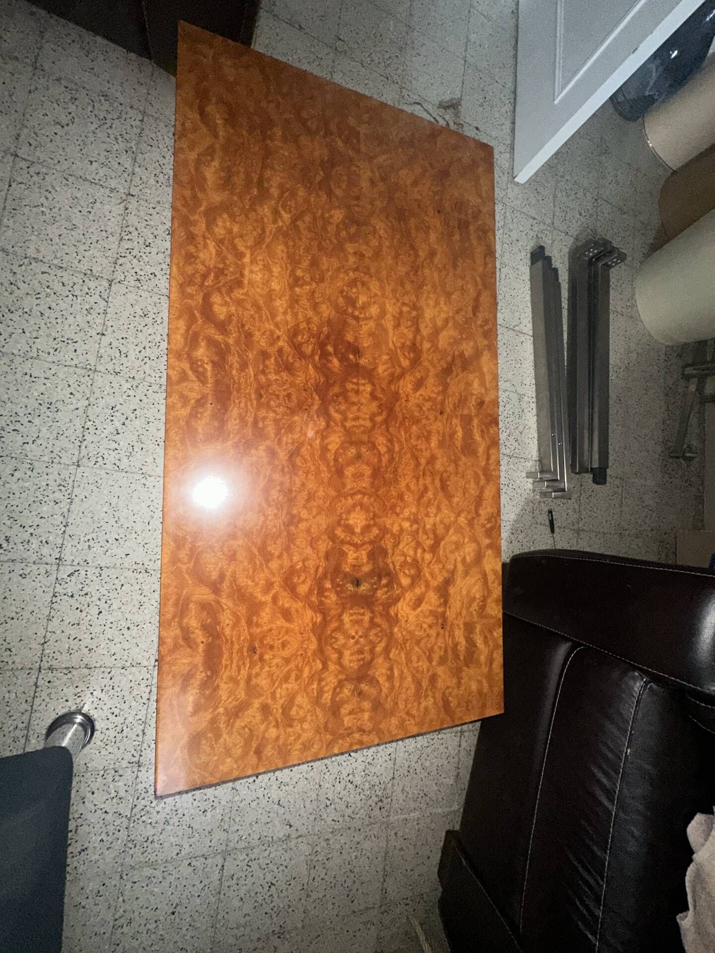 Rectangular coffee table in elm burl