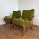 Paire de fauteuils vintage en bois et tissu