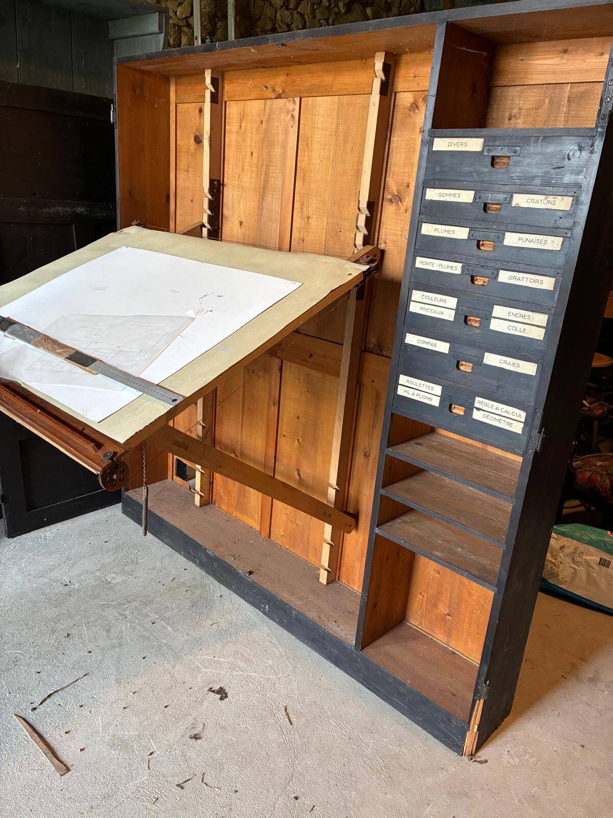 Architect furniture wardrobe and drawer supplies