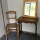 Jolie petite table en bois – très bon état