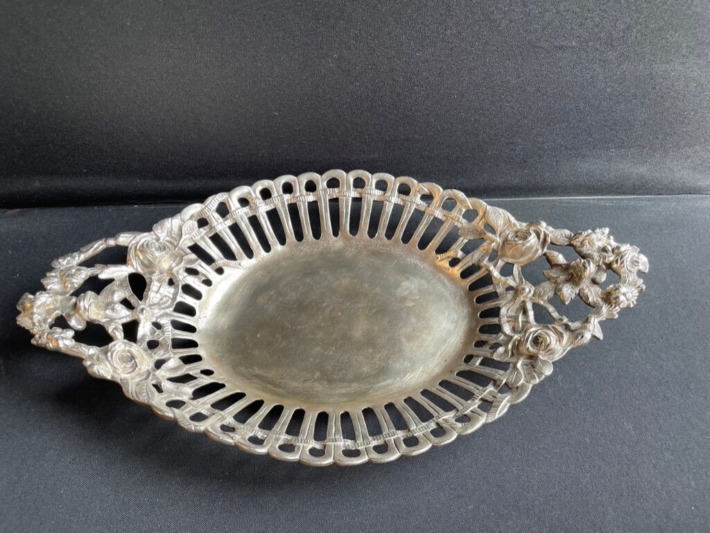 Silver bronze basket