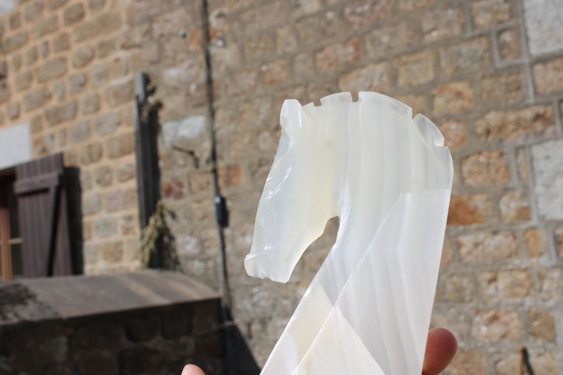 Vintage white onyx bookends – Horse heads