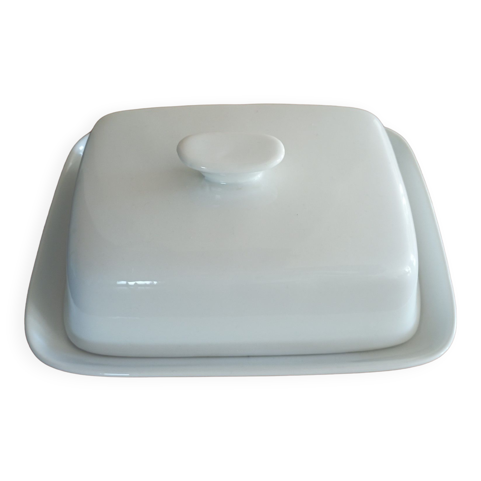 Butter dish