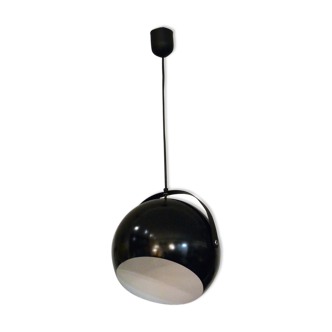 Flexible black pendant light