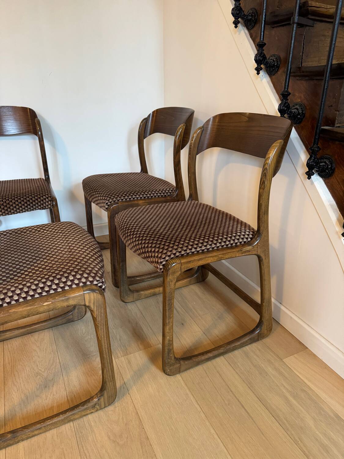 4 Baumann chairs, sled model
