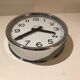 Horloge pendule Brillie chromée 32 cm fonctionne industrielle usine gare atelier sncf