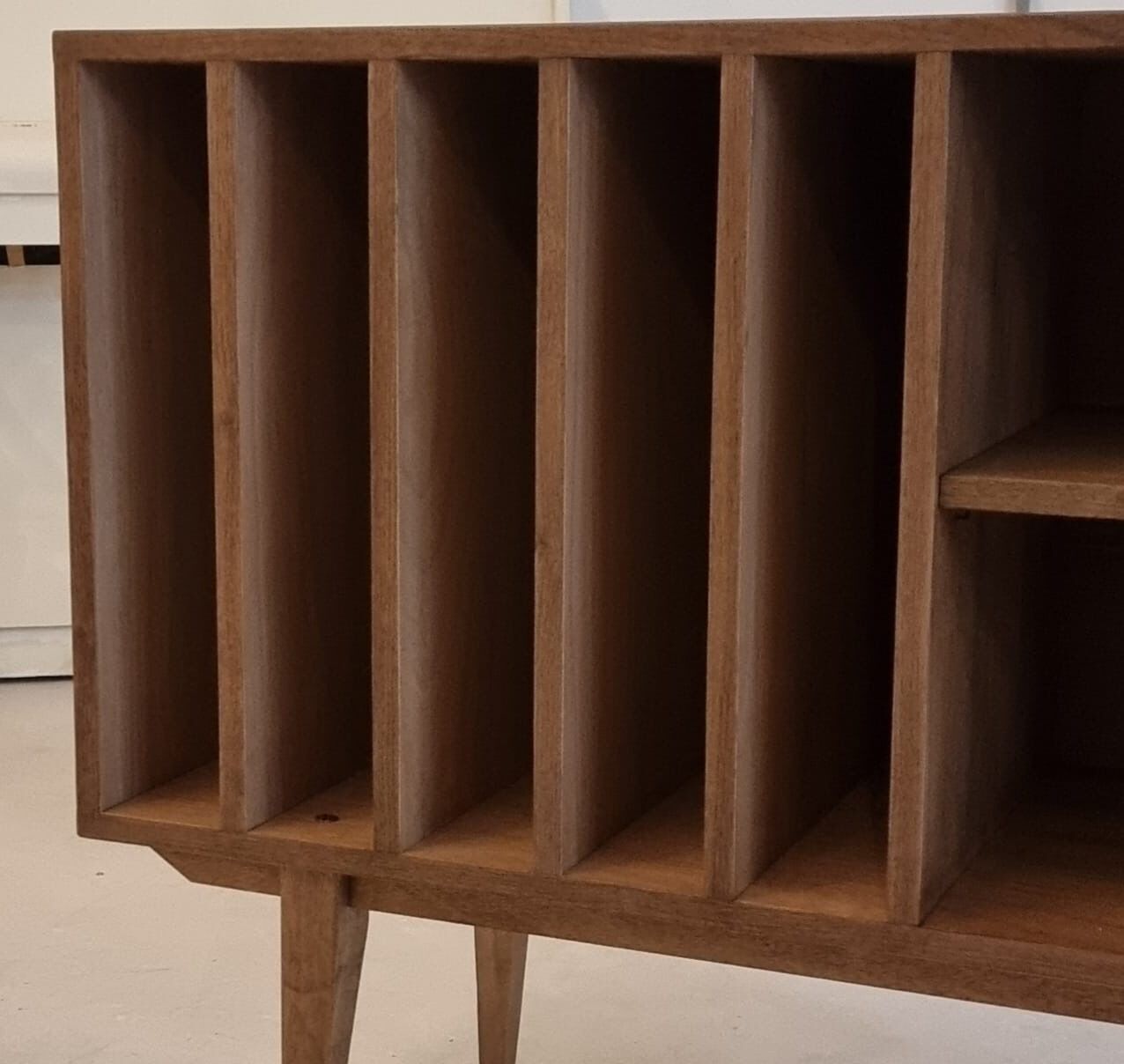 Armoire de platine vinyle Viggo