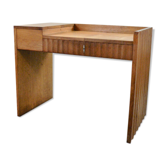 An desk chene peridode reconstruction
