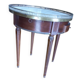 Hot water bottle pedestal table