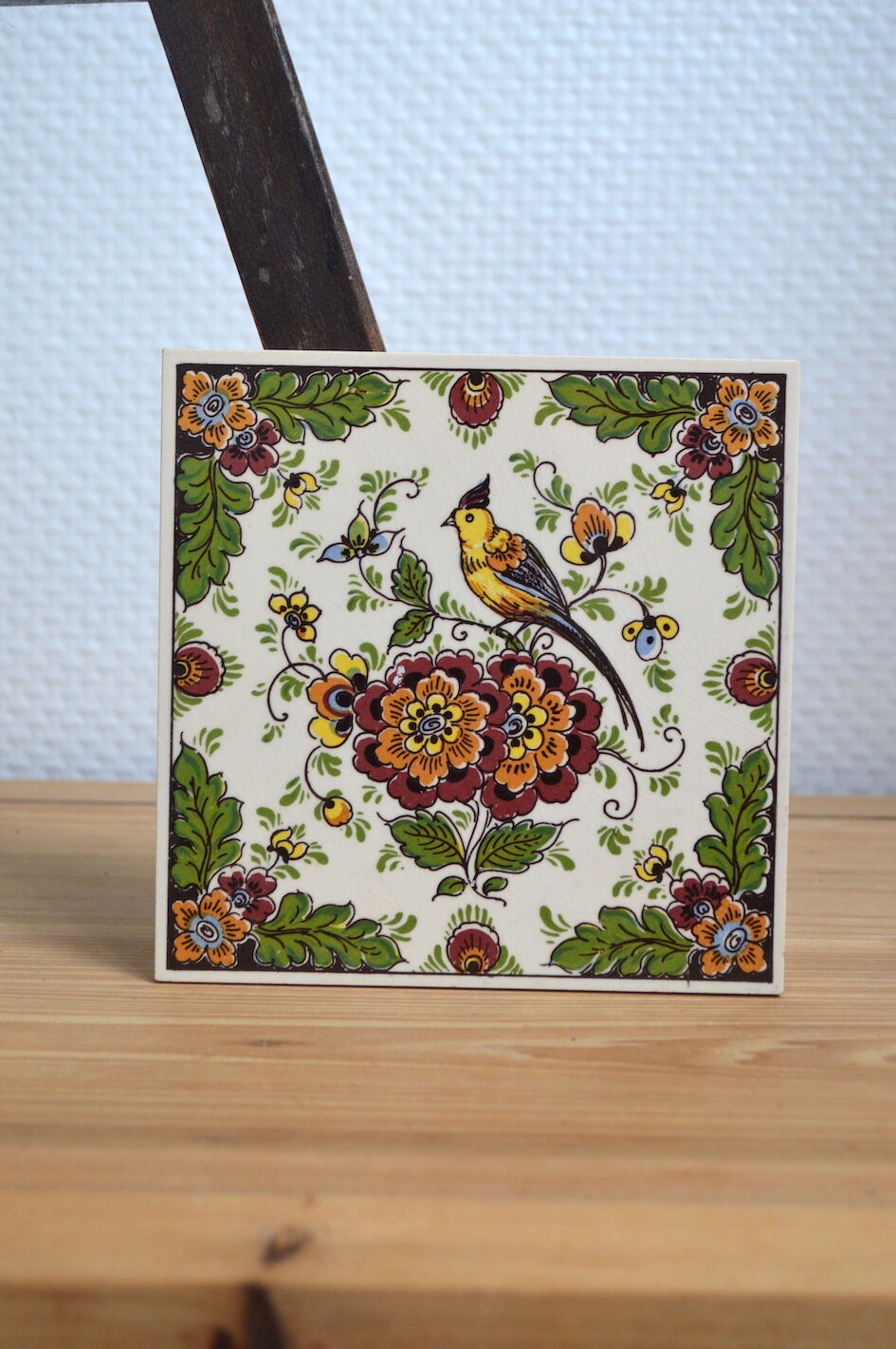 Delfts earthenware tile