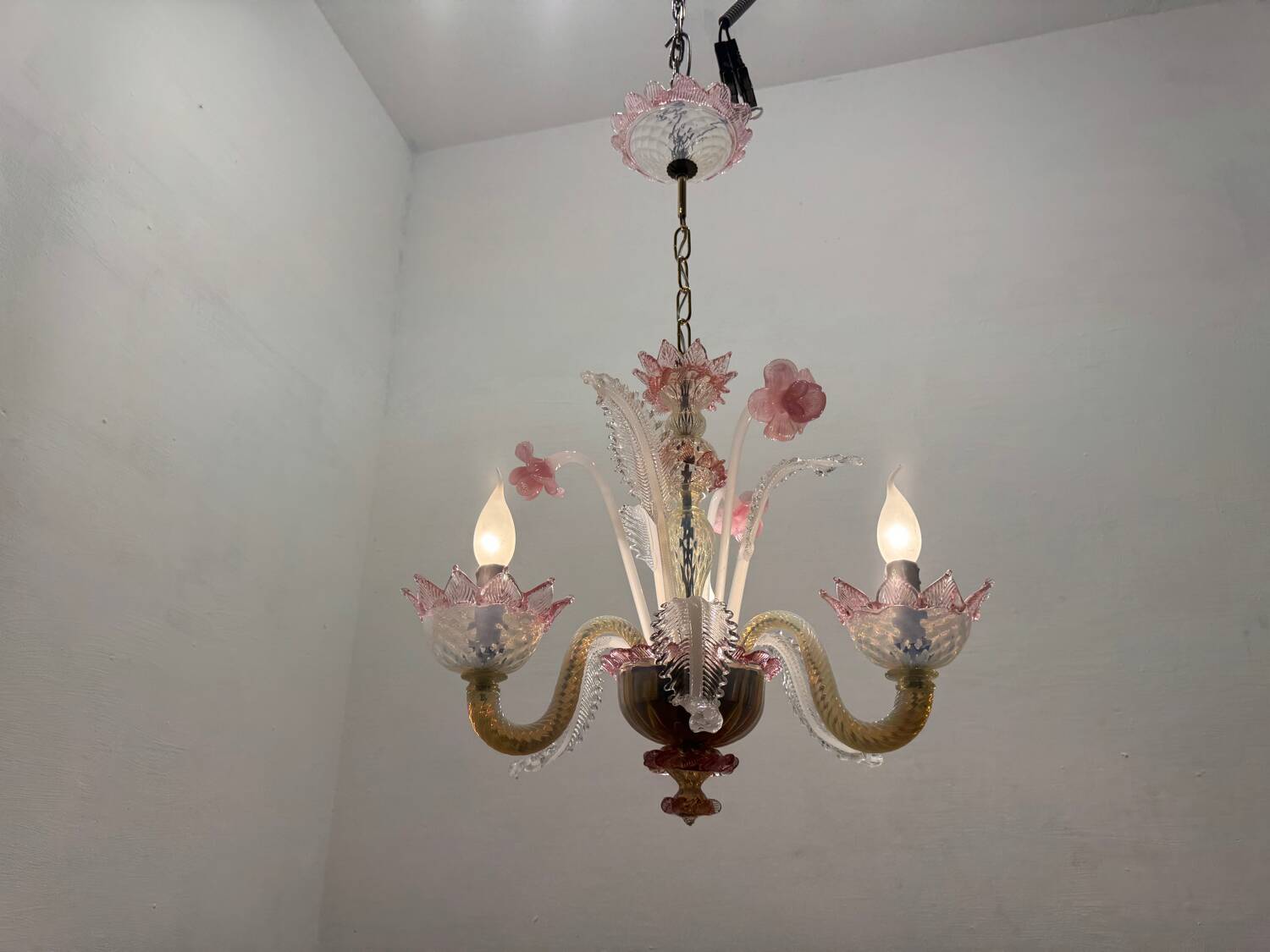 Venetian Pink opalescent Murano Glass Chandelier 1960’s
