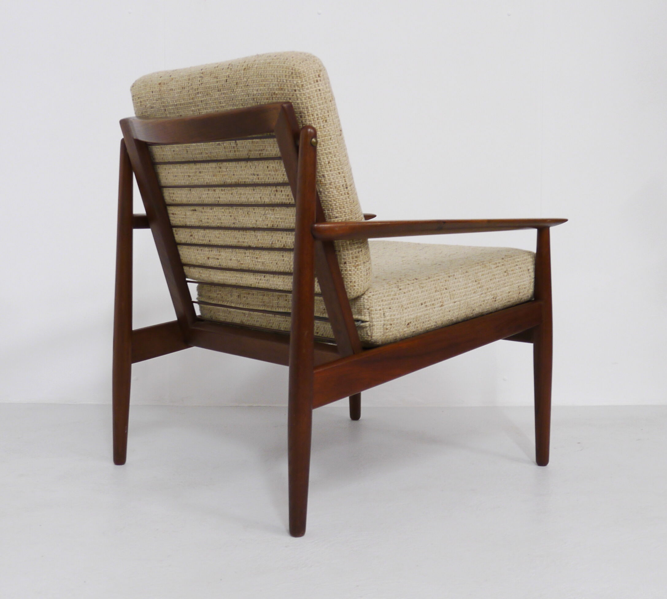 Pair of Easy Chairs by Svend Åge Eriksen for Glostrup