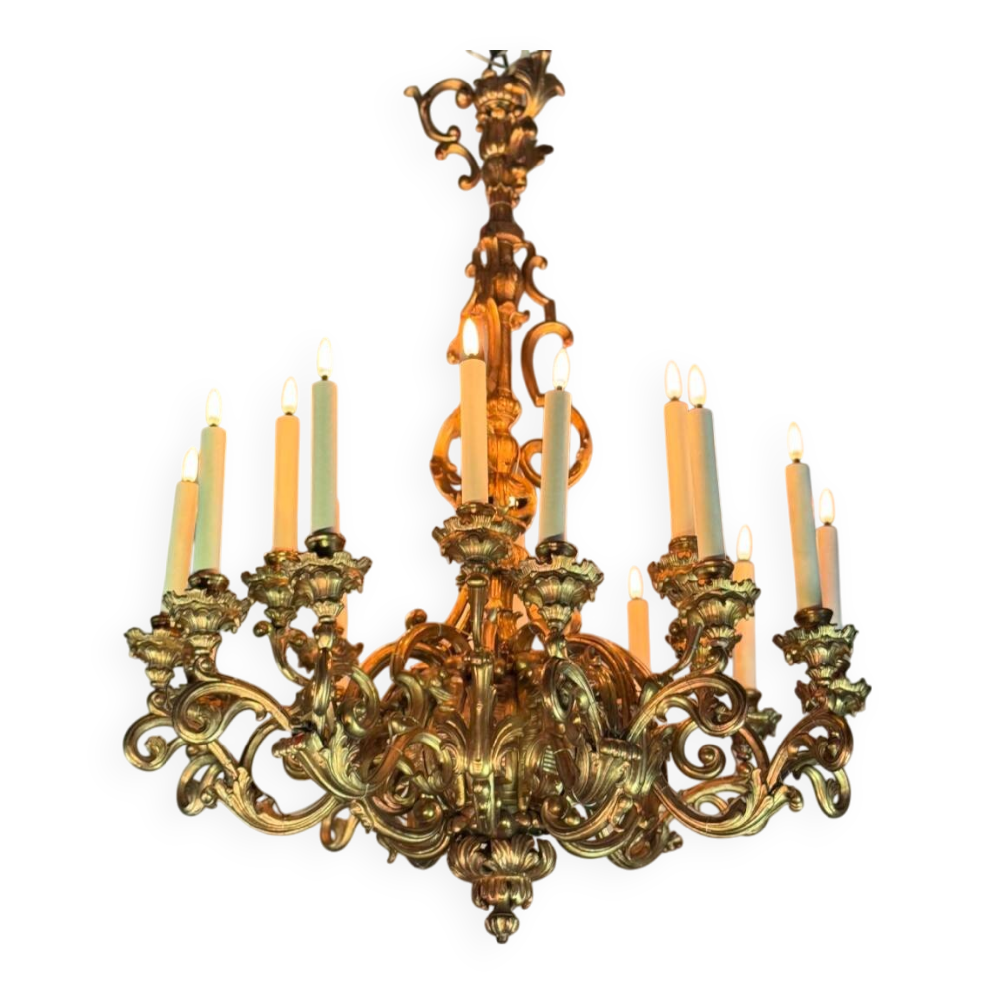Carved and Gilded Wood Chandelier, 18 Arms of Light, Italy Circa 1880