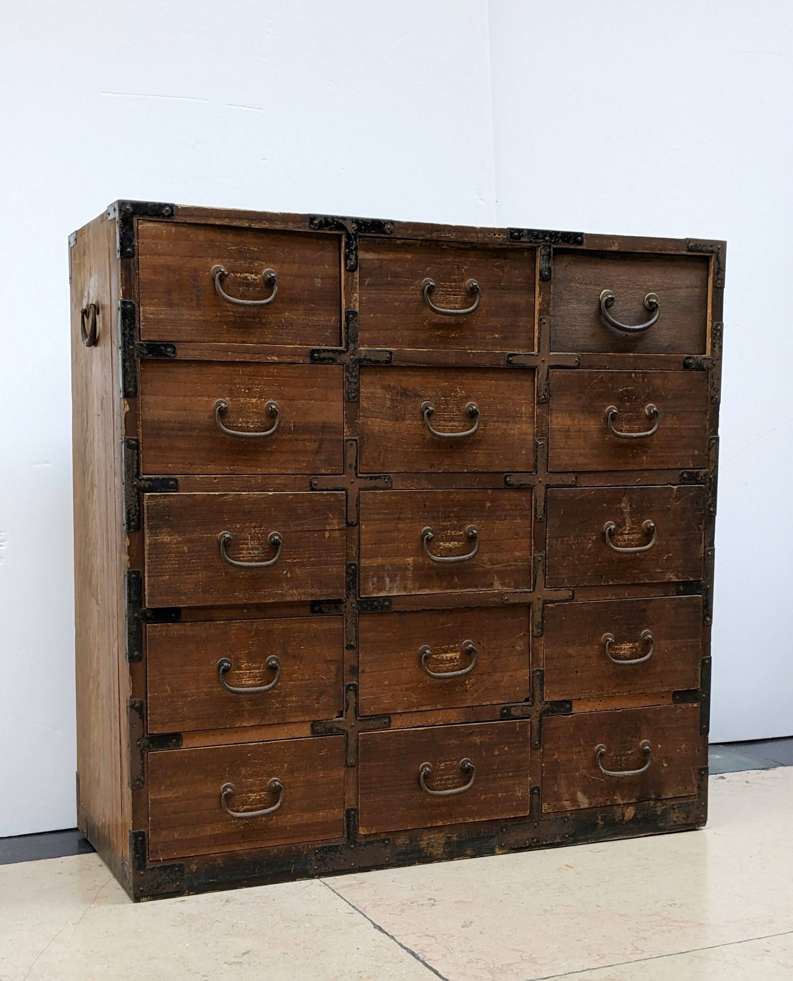 Professional furniture Japan 19th century