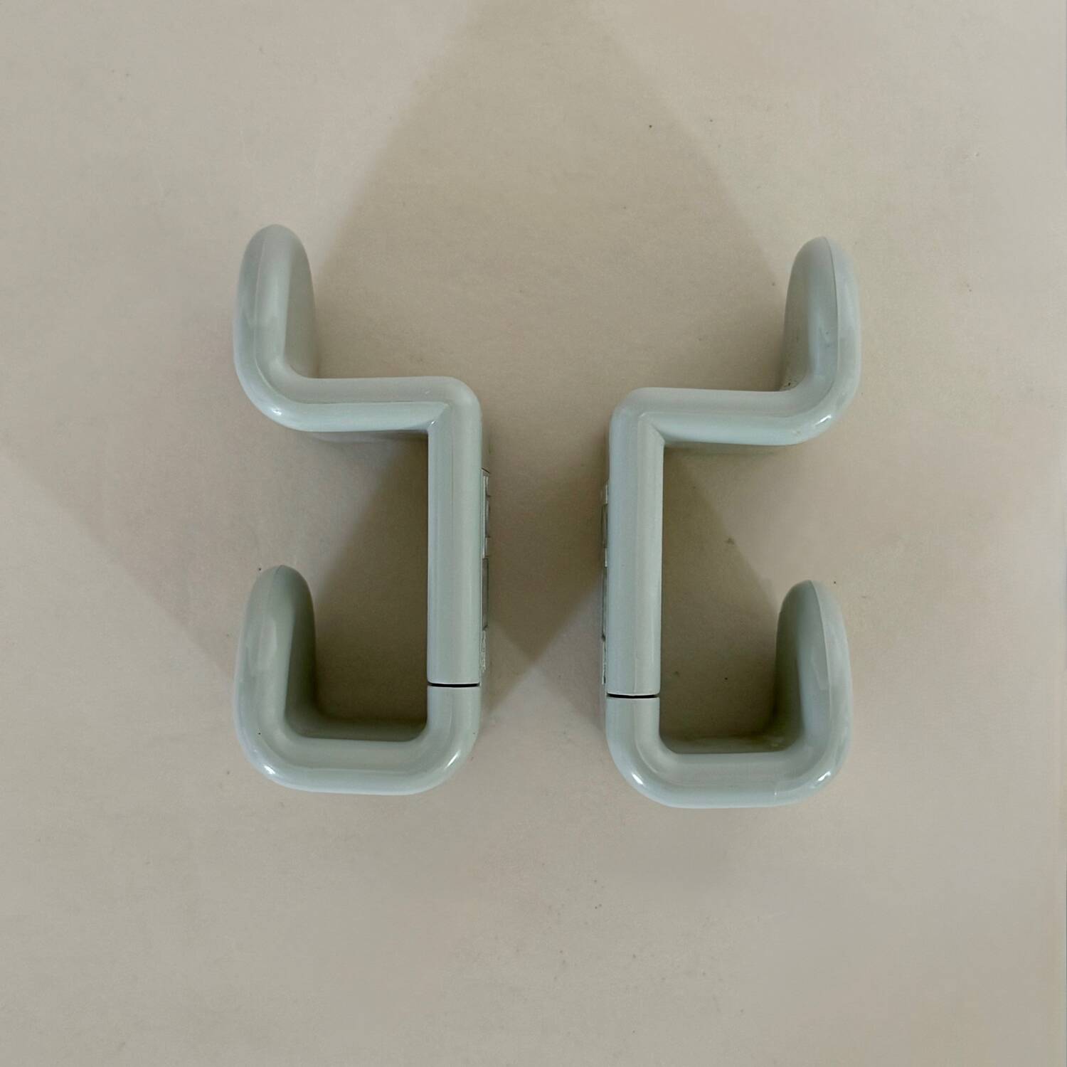 Paire de patères par Ambrogio Rossari pour Gedy Italie années 1970