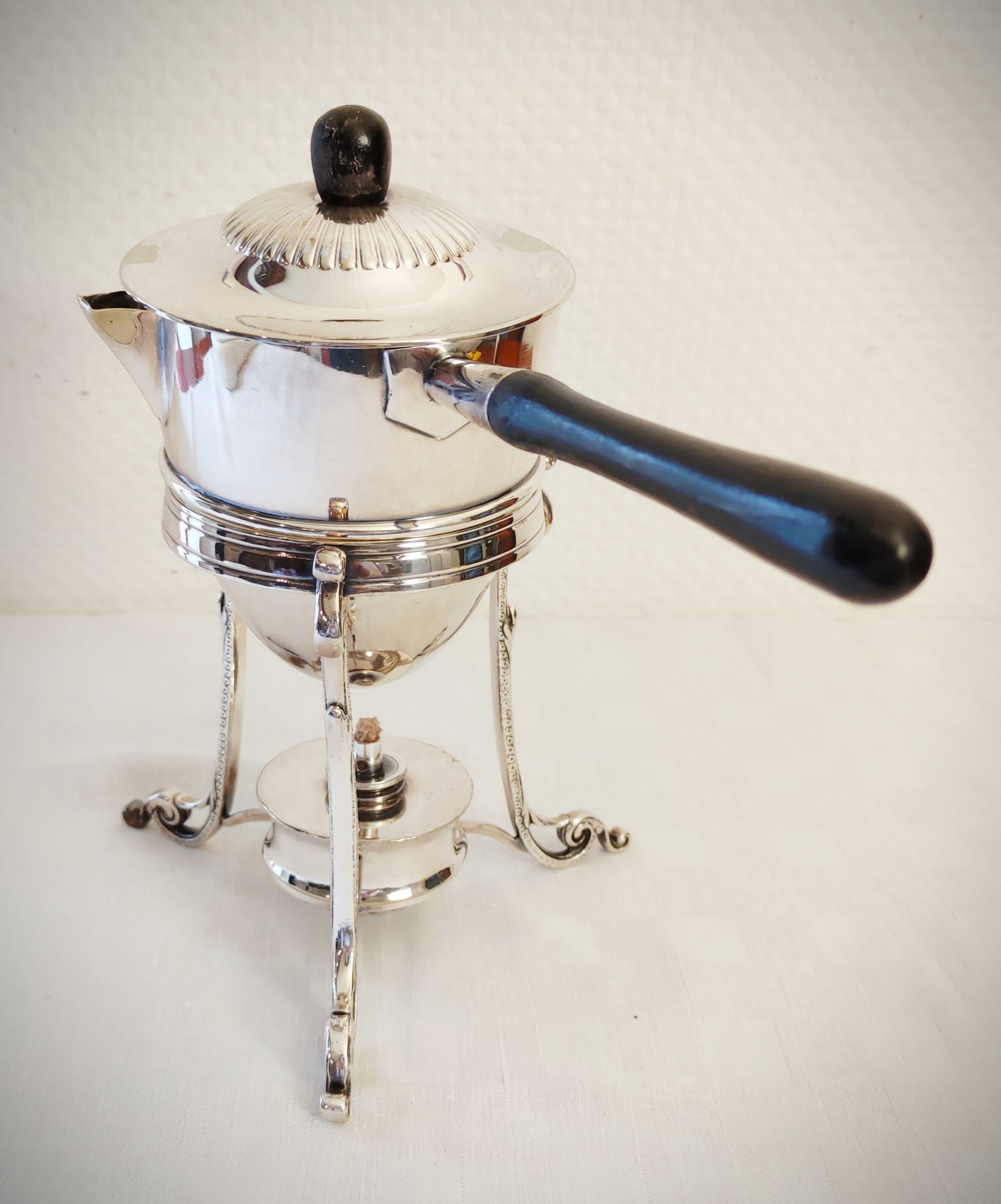 Silver metal alcohol stove