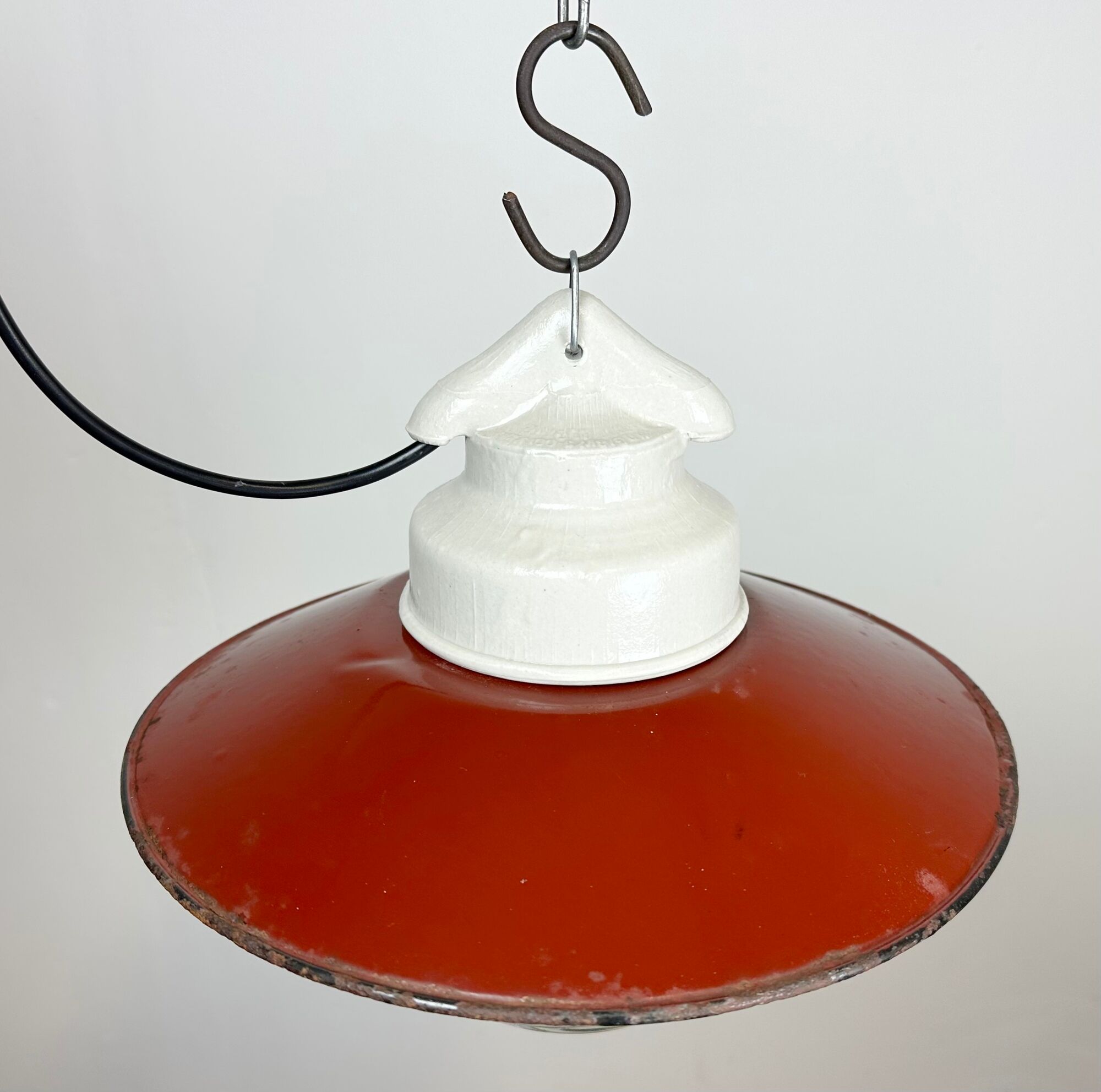 Industrial porcelain red enamel pendant light with ribbed clear glass, 1970s