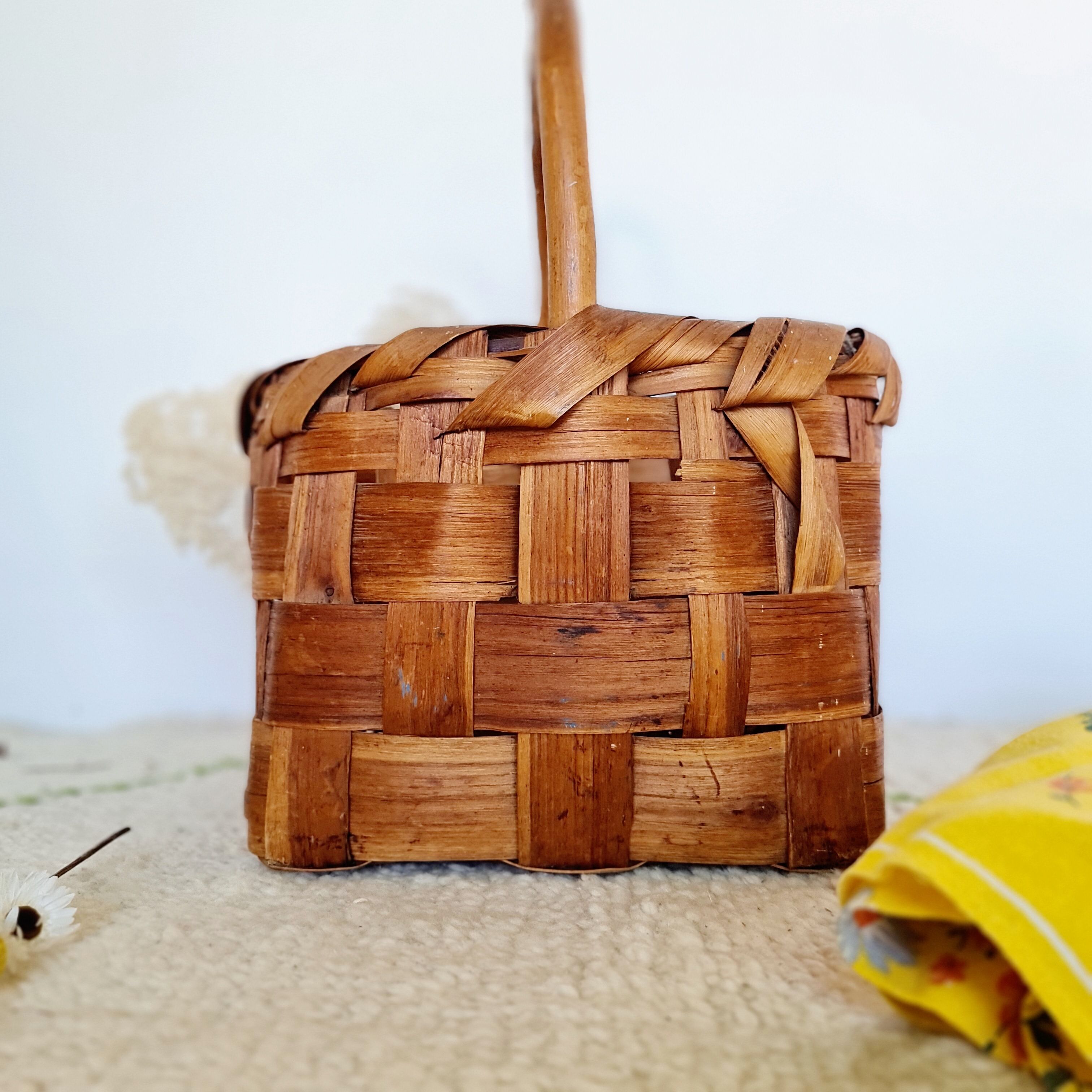 Old wood basket and natural fibers